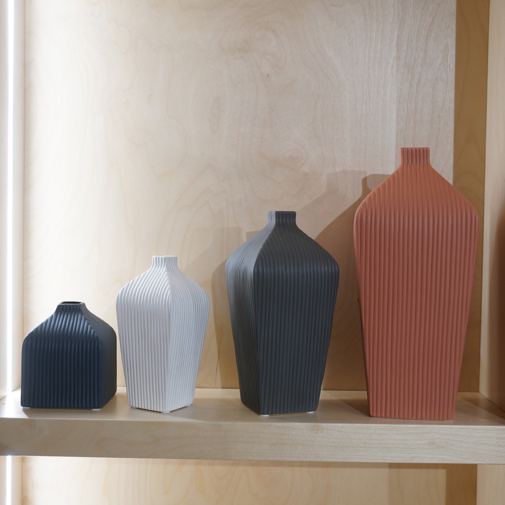 O10-06/07/08/09 فازة مخروط مخطط