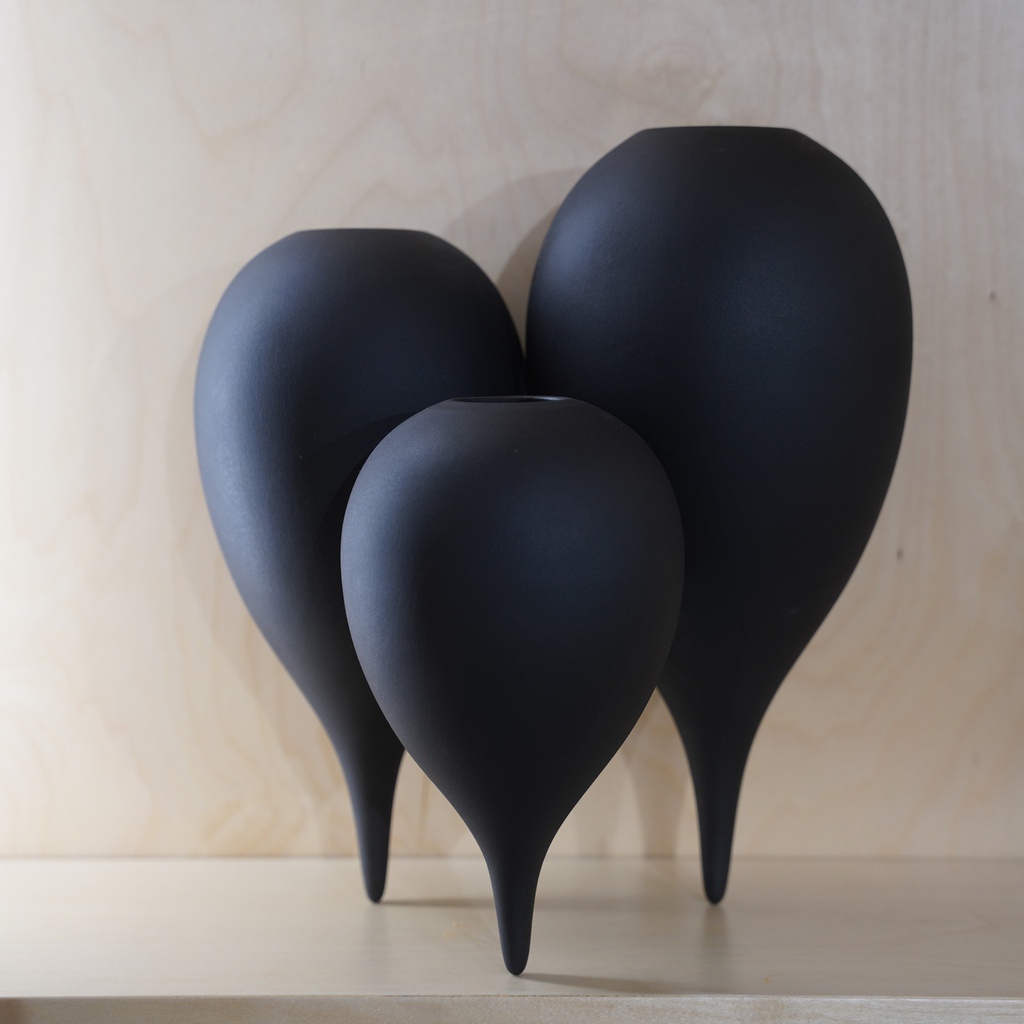 O10-21 فازة ثلاثية سوداء 3 أحجام