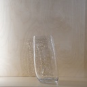 O10-28  فازة شفافة مائلة