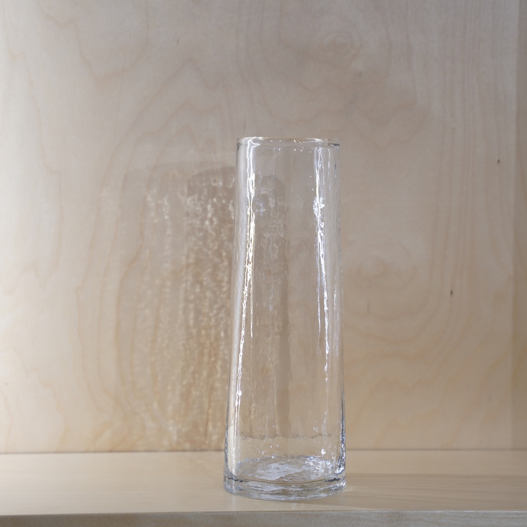 O10-29  فازة شفافة طويلة