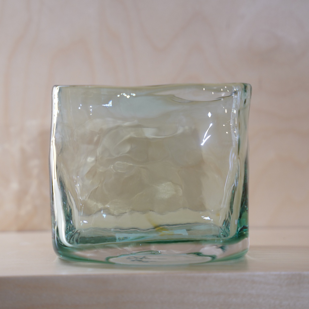 O10-38 فازة شفافة مستطيلة ملونة