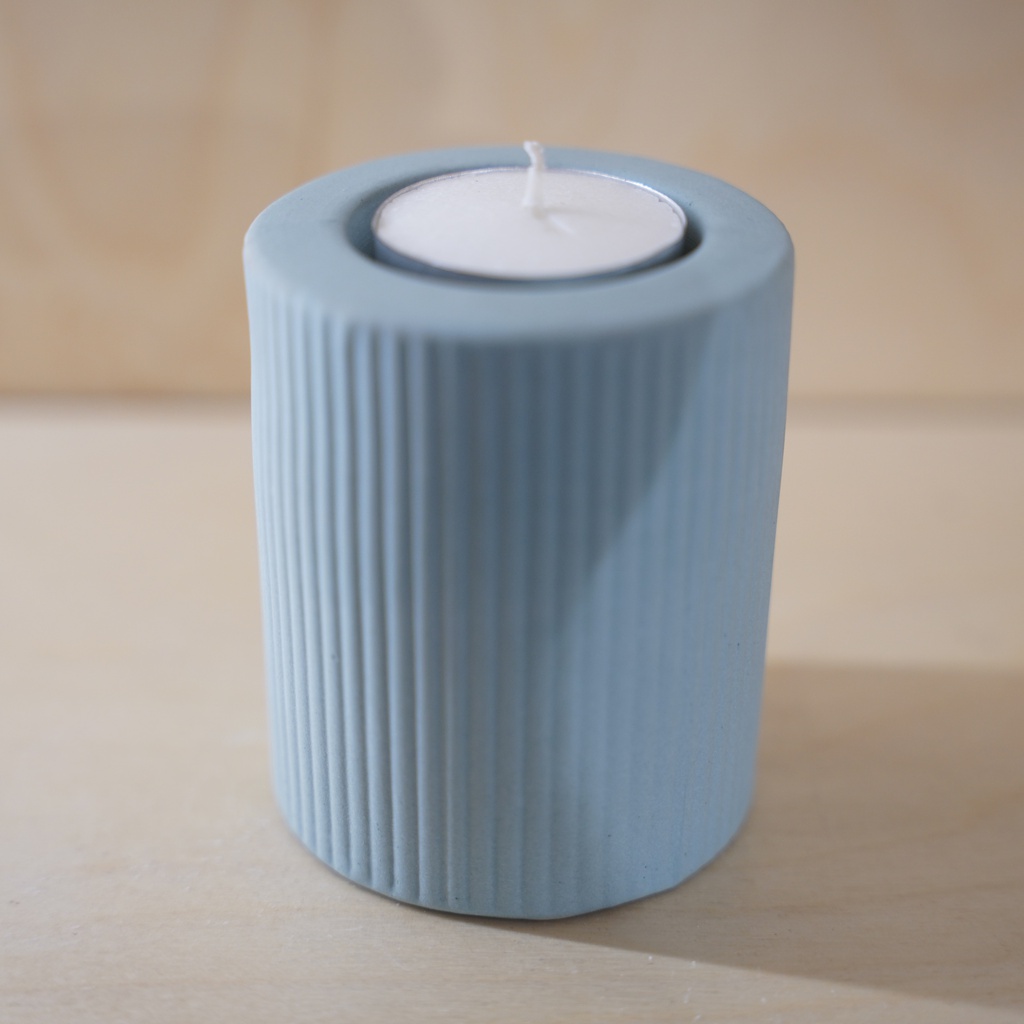 O10-61 شمعدان تيلايت