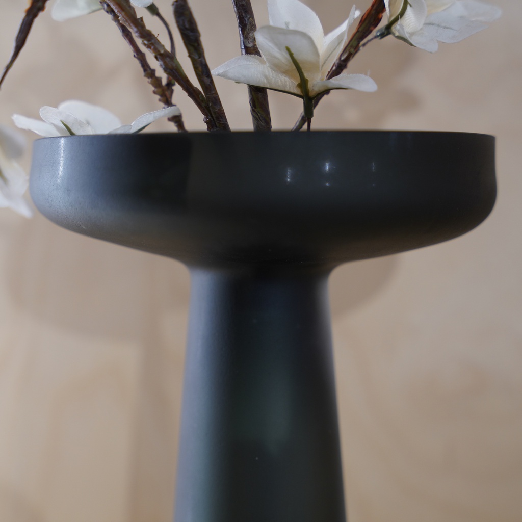 O10-64\65 فازة زجاج ملون