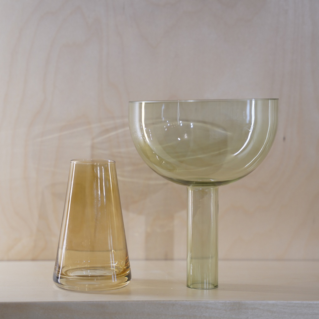 O10-67 فازة قطعتين مخروط + قمع