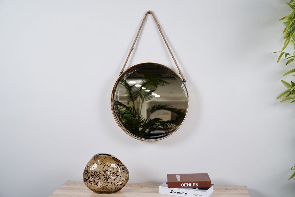 M-81-12 مراة اطار ذهبي بحبل تعليق