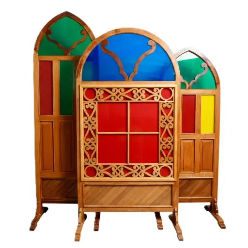 قاطع بغدادي شباك ملون