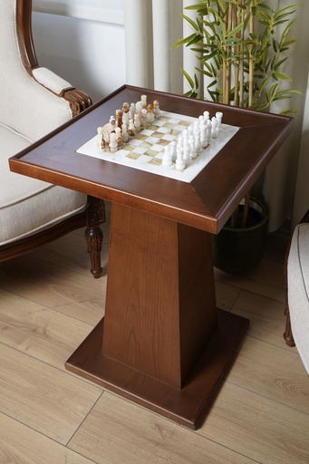 ميز شطرنج