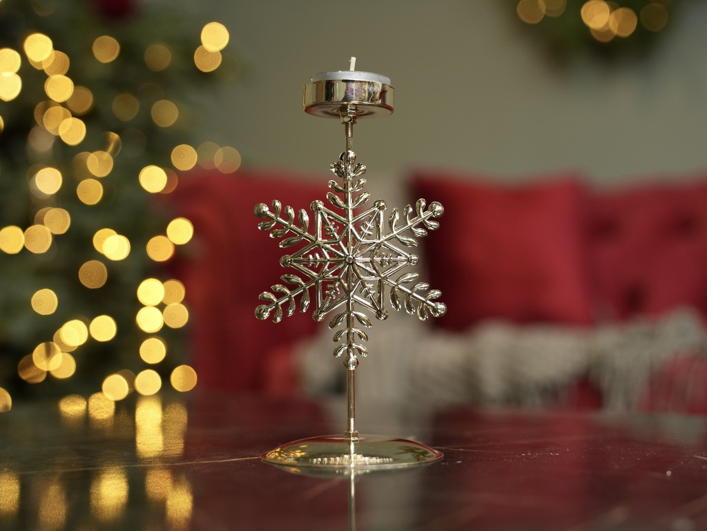 PCH-17 شمعدان معدني طويل ثلج