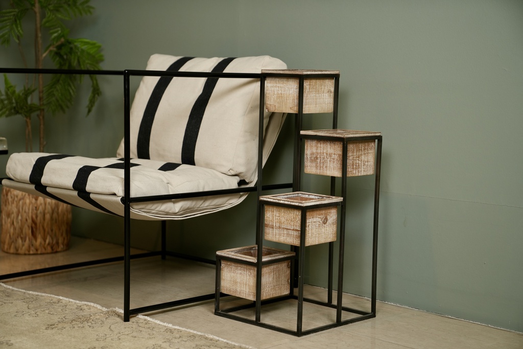 O12-10 ستاند معدني ب4 سنادين خشب