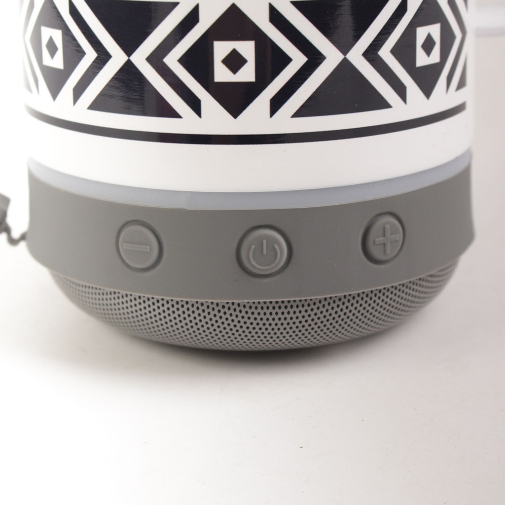 ترافل مك حروف + بلوتوث سبيكر