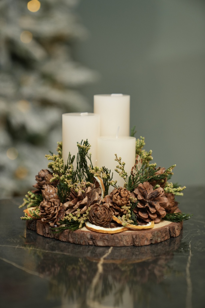 Bloom-09 شمعدان ثلاث شموع