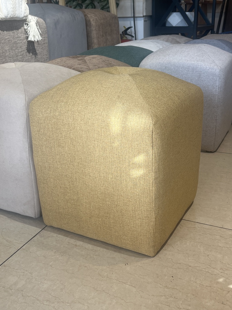 Kit-Pouf طابورية