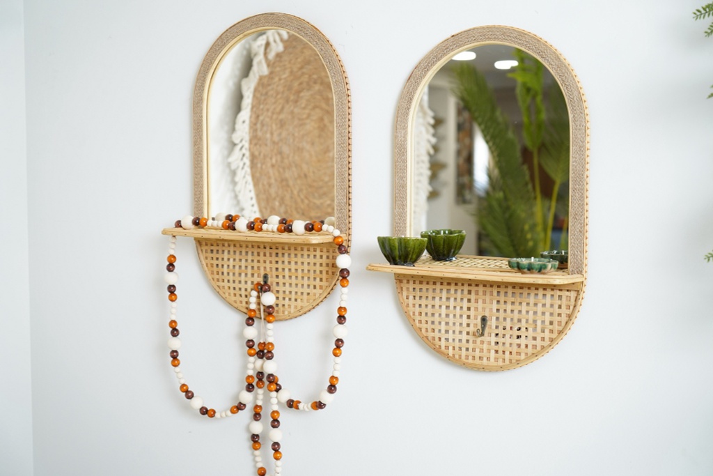 O9-06 مرآة بيضوية برف خوص