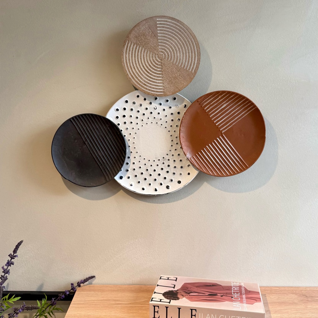 O12-07 لوحة جدارية معدن 4 اقراص