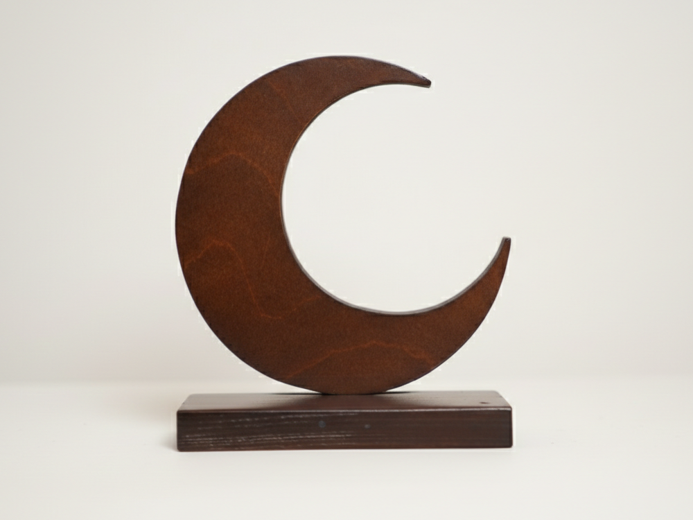 هلال خشبي منضدي