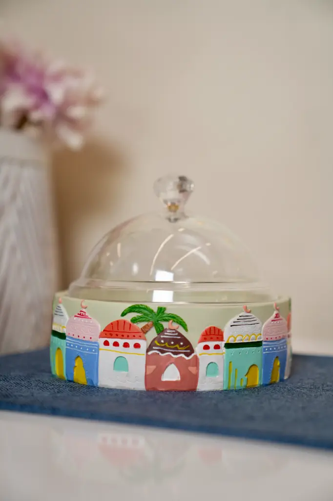 RMD26-16 تمرية رزن بغطاء اكريلك رسم يدوي الوان