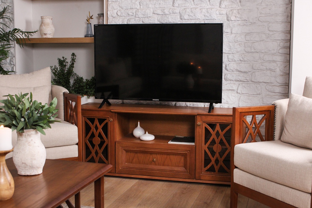 Nasaque-TVTBL ميز تلفزيون نسق