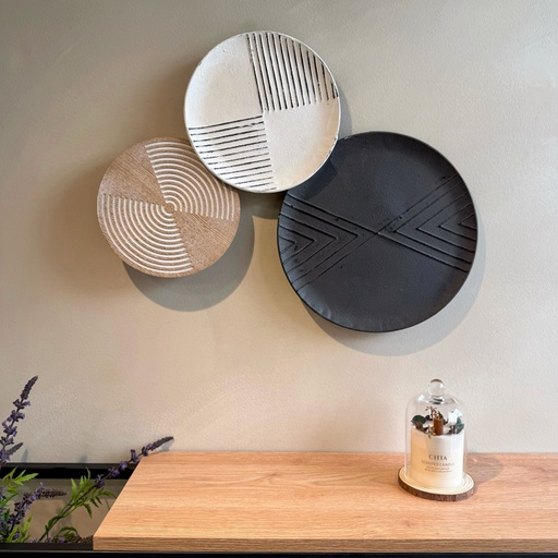 O12-06 لوحة جدارية معدن 3 اقراص