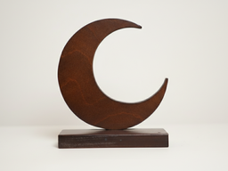 هلال خشبي منضدي