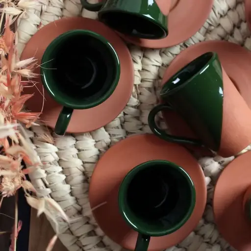  فنجان قهوة فخار و طلاء 